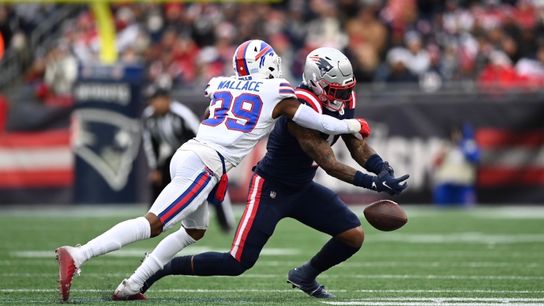 Podcast: Bedard reviews Patriots' loss to the Bills with 98.5 The SportsHub Postgame Show 12.26.21 taken at Gillette Stadium (Patriots)